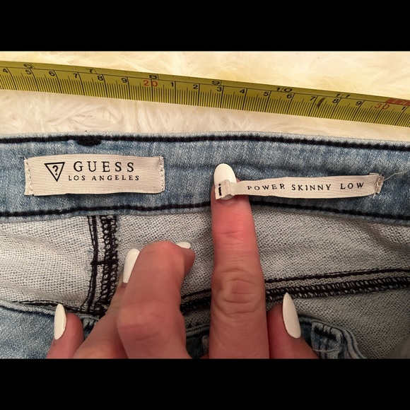 Guess jeans - Picture 3 of 6